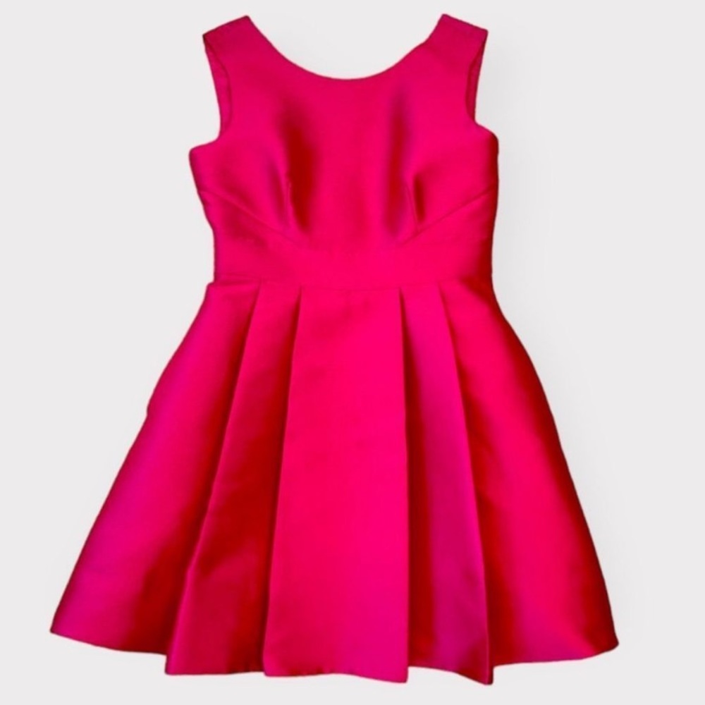 Kate Spade ♠️ backless bow fit and flare dress